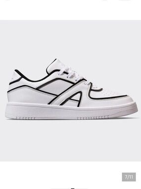APL Women’s Nostalgia ‘87 Classic Sneaker in White/Black
